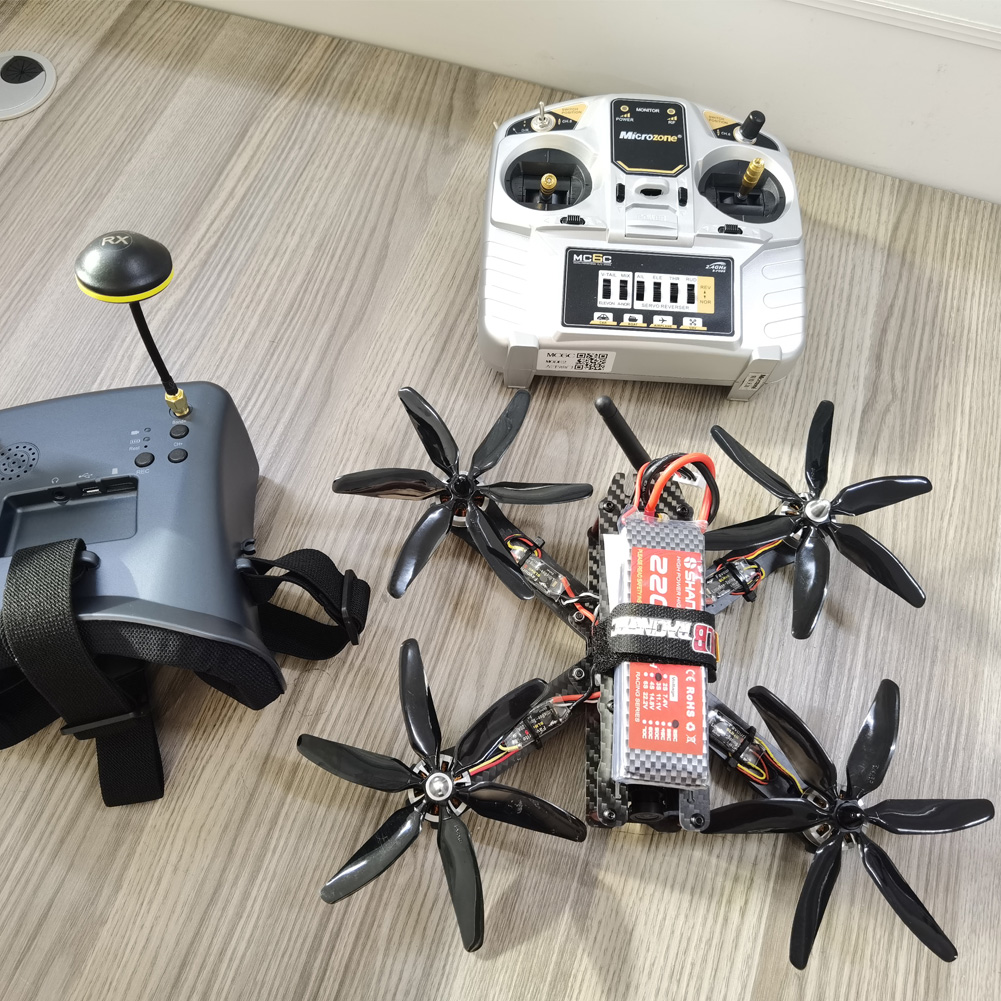 10pcs 504060 5x4x6 6-Blade Sin - مراجعة Drone Kit Octocopter وسعره